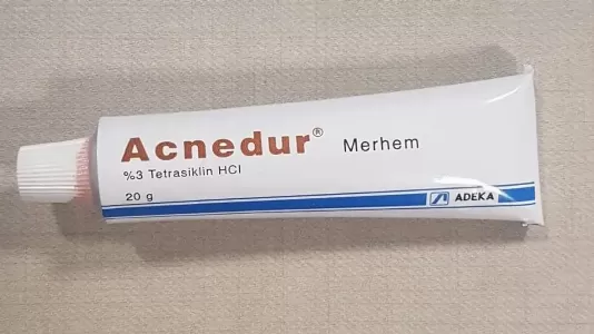 ACNEDUR %3 MERHEM (20 G)